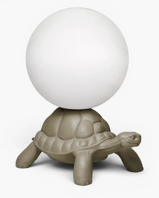 Qeeboo Turtle Carry Lamp lampe sur pied en forme de tortue