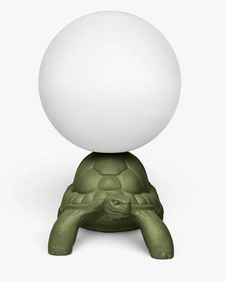 Qeeboo Turtle Carry Lamp lampe sur pied en forme de tortue