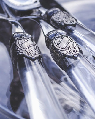 Rivadossi Sandro | Vittoria polished stainless steel cutlery set with PMMA handle and antique finish ring - Buy now on ShopDecor - Discover the best products by RIVADOSSI SANDRO design