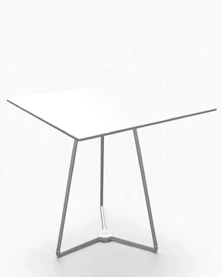 Scab Atomo 5032 aluminium table base with steel tabletop