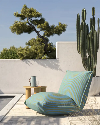 Scab Brezza Relax 2911 upholstered outdoor lounge armchair