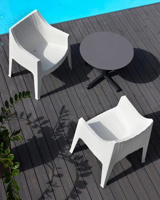 Scab Domino Fixed 5140 table with four-leg embossed powder-coated aluminium base and solid laminate tabletop