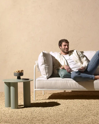 Scab Hyppo coffee table with aluminium legs and HPL top