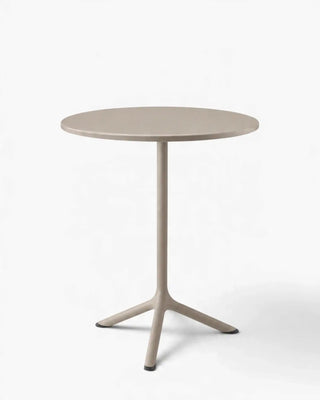 Scab Tripé Fixed 5002 three-star steel table base with steel top