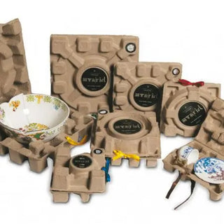 Кофейная чашка из гибридного фарфора Seletti с блюдцем