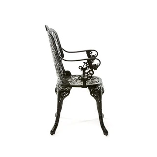 كرسي بذراعين من الألمنيوم من مجموعة سيليتي للصناعة للاستخدام الداخلي والخارجي