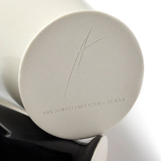 Serax Dé mug off white/black h. 14 cm. - 5.51 in. - Buy now on ShopDecor - Discover the best products by SERAX design