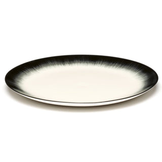 Serax Dé plate off white/black var 4 - Buy now on ShopDecor - Discover the best products by SERAX design