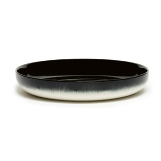 Serax Dé high plate off white/black var B 24 cm - 9.45 in - Buy now on ShopDecor - Discover the best products by SERAX design