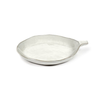 Serax La Mère plate with handle diam. 20 cm. Serax La Mère Off White - Buy now on ShopDecor - Discover the best products by SERAX design