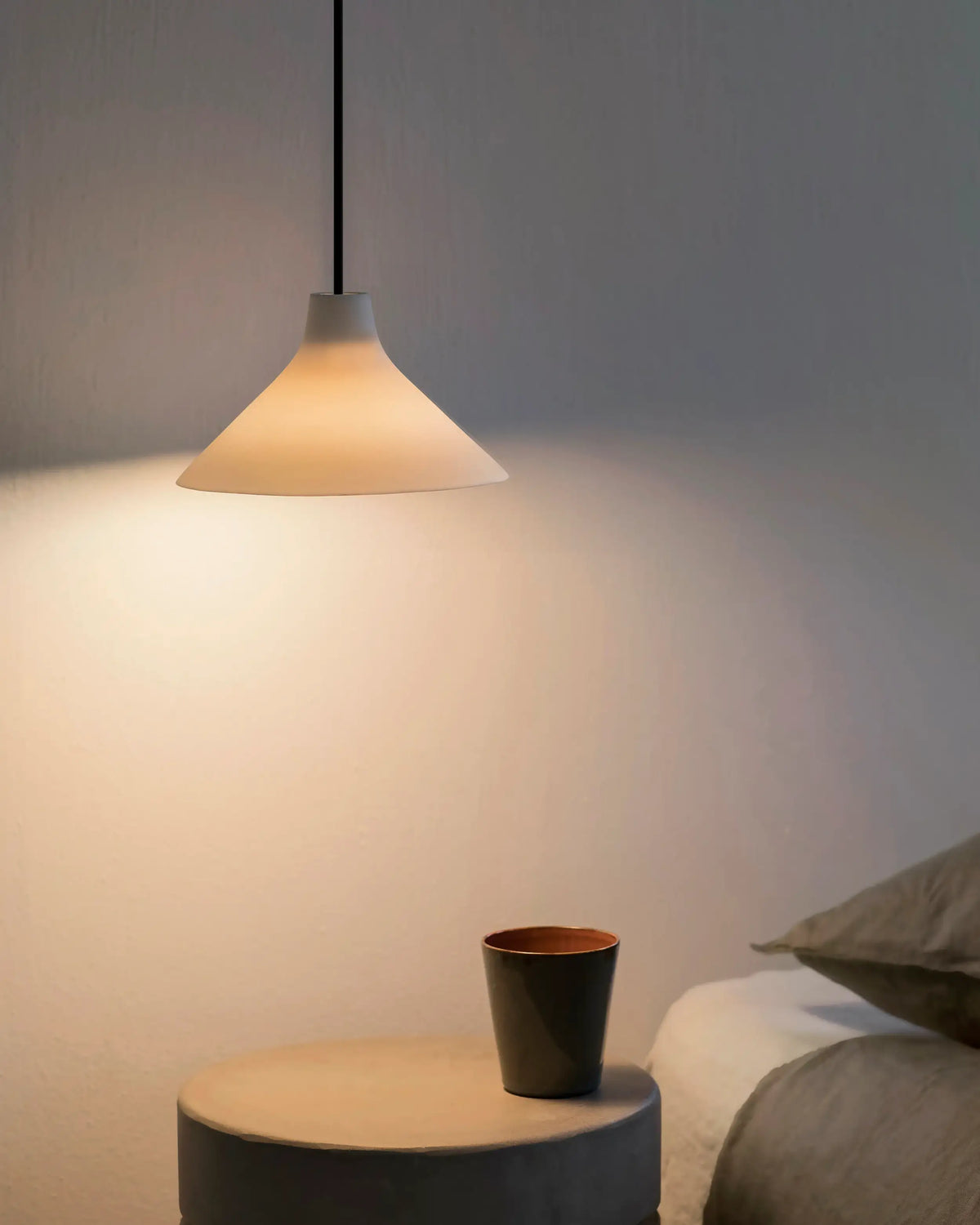 Serax Seam pendant lamp white | by Seppe Van Heusden