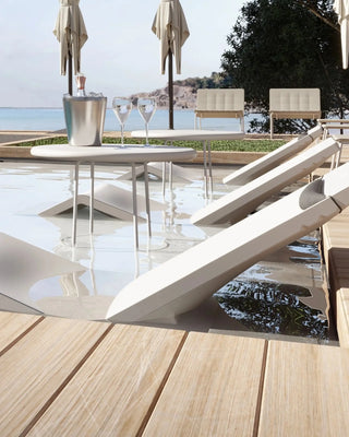 Serralunga Aqua sun lounger - Buy now on ShopDecor - Discover the best products by SERRALUNGA design