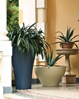 Serralunga Ming High planter - Buy now on ShopDecor - Discover the best products by SERRALUNGA design