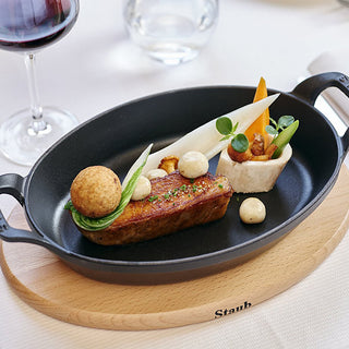 Staub Oval baking dish cast iron 32 cm black - Buy now on ShopDecor - Discover the best products by STAUB design