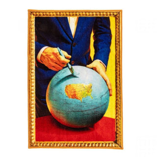 Seletti Toiletpaper mat Globe 90 cm - 35.44 in - Buy now on ShopDecor - Discover the best products by TOILETPAPER HOME design