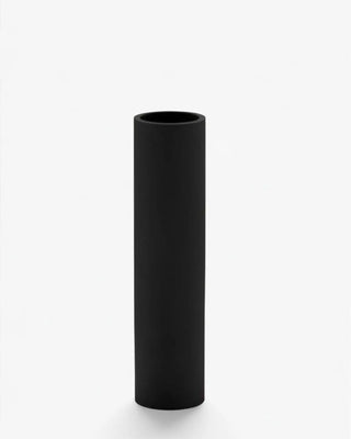 Vondom Maceta Torre Planter vase in polyethylene