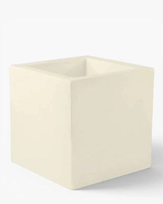 Vondom Cubo Planter vase in polyethylene