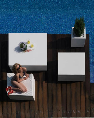Vondom Jut Chill coffee table in polyethylene
