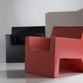 Vondom Jut armchair polyethylene by Studio Vondom - Buy now on ShopDecor - Discover the best products by VONDOM design