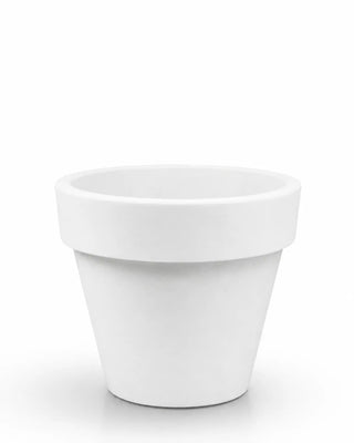 Vondom Maceta Planter vase in polyethylene