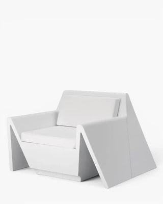 Vondom Rest lounge chair in polyethylene
