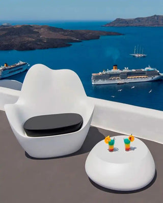 Vondom Sabinas lounge chair in polyethylene with upholstered cushion