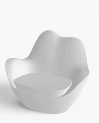 Vondom Sabinas lounge chair in polyethylene with upholstered cushion