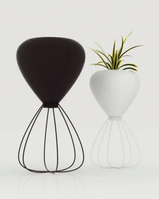 Vondom Pal Rised Planter vase in polyethylene