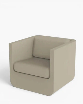 Vondom Ulm lounge chair in polyethylene with upholstered cushions