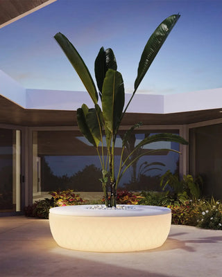 Vondom Vases Island round LED seat with vase in polyethylene
