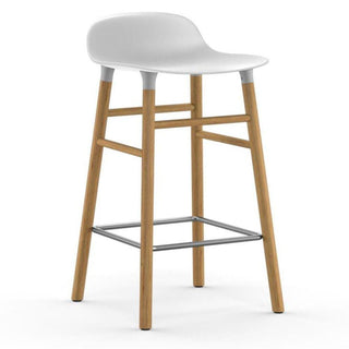 Normann Copenhagen Form oak bar stool with polypropylene seat h. 65 cm. - Buy now on ShopDecor - Discover the best products by NORMANN COPENHAGEN design
