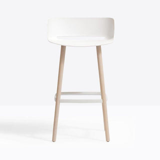 Pedrali Babila 2758 stool with ash legs seat H.74.5 cm. White - Buy now on ShopDecor - Discover the best products by PEDRALI design