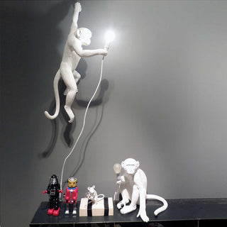 Seletti Monkey Lamp Sitting table lamp white - Buy now on ShopDecor - Discover the best products by SELETTI design