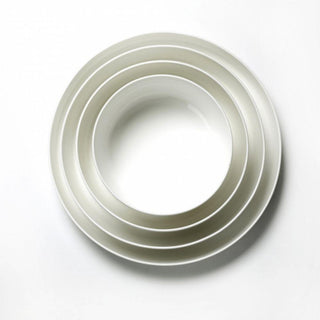 Serax Base high plate diam. 24 cm. - Buy now on ShopDecor - Discover the best products by SERAX design