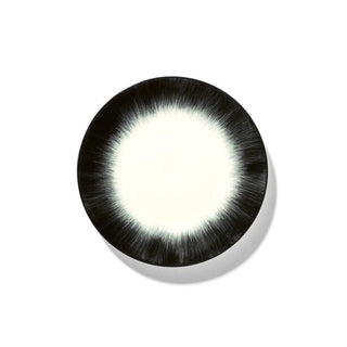 Serax Dé plate diam. 17.5 cm. off white/black var 4 - Buy now on ShopDecor - Discover the best products by SERAX design