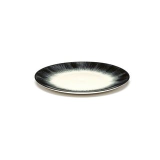Serax Dé plate diam. 17.5 cm. off white/black var 4 - Buy now on ShopDecor - Discover the best products by SERAX design