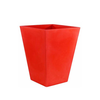 Vondom Cono square Alto vase 45x45 h. 68 cm. by Studio Vondom Vondom Red - Buy now on ShopDecor - Discover the best products by VONDOM design