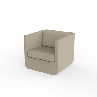 Vondom Ulm armchair polyethylene by Ramón Esteve Vondom Ecru - Buy now on ShopDecor - Discover the best products by VONDOM design