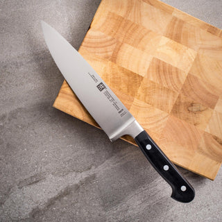 Zwilling Professional "S" Chef's Knife 20 cm - Buy now on ShopDecor - Discover the best products by ZWILLING design