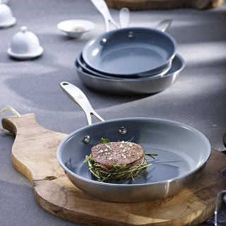 Zwilling Sol Frying Pan diam. 28 cm Steel - Buy now on ShopDecor - Discover the best products by ZWILLING design